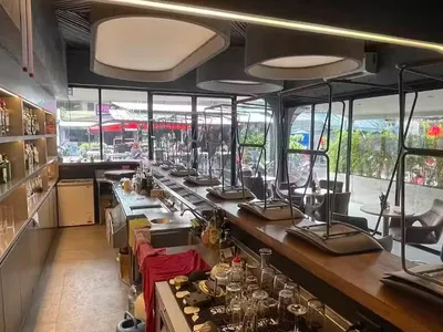 Unique Bar In Kamala