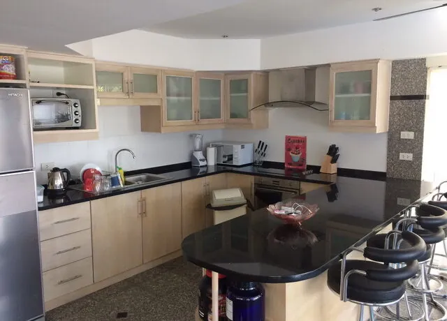 2 Bedroom Apartment With Pool In Patong