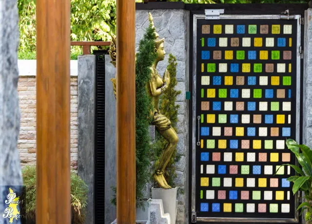 Large Delightful Thai Style Boutique Villa