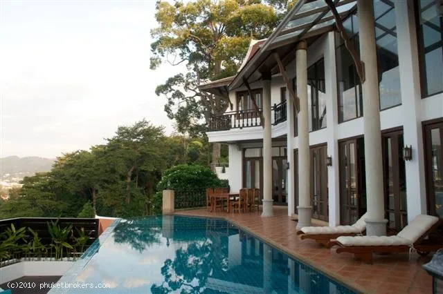 Luxury 5 Bed Room Villa With Sea View