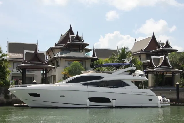 Sunseeker Manhattan 73 Ft Located In Phuket