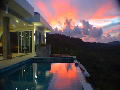 Phuket Villa Near Mission Hills Golf Course